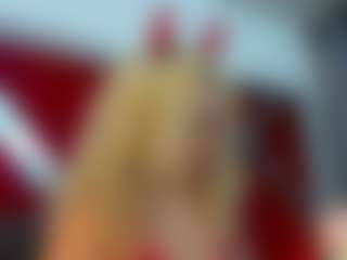 Curly Marshall's Live Sex Cam Show