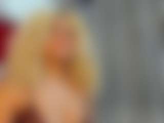 Curly Marshall's Live Sex Cam Show