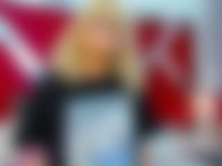 Curly Marshall's Live Sex Cam Show