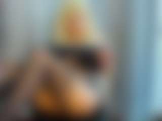 Curly Marshall's Live Sex Cam Show