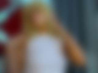 Curly Marshall's Live Sex Cam Show
