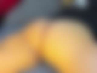 Curly Marshall's Live Sex Cam Show