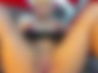 Curly Marshall's Live Sex Cam Show