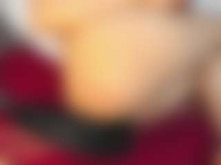 Curly Marshall's Live Sex Cam Show