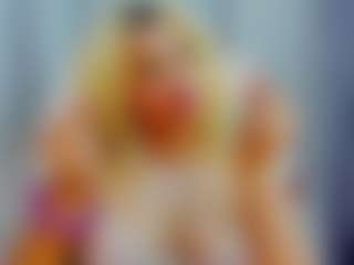 Curly Marshall's Live Sex Cam Show