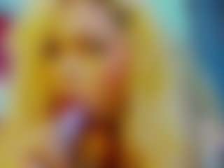 Curly Marshall's Live Sex Cam Show