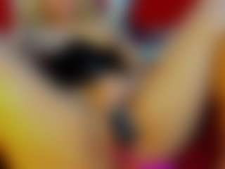 Curly Marshall's Live Sex Cam Show