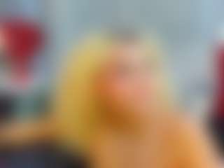 Curly Marshall's Live Sex Cam Show