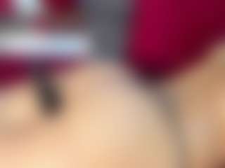 Live cam show with Curly Marshall - Deepthroat on camgirlchat.live