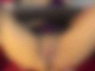Curly Marshall's Live Sex Cam Show