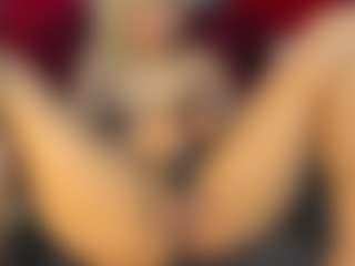 Live cam show with Curly Marshall - Toys on chickslive.net