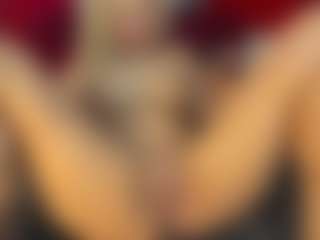 Curly Marshall's Live Sex Cam Show