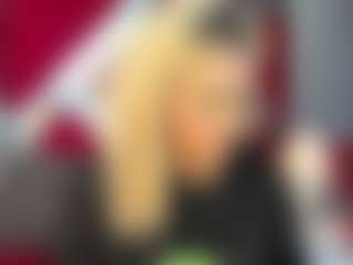 Curly Marshall's Live Sex Cam Show