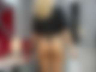 Curly Marshall's Live Sex Cam Show