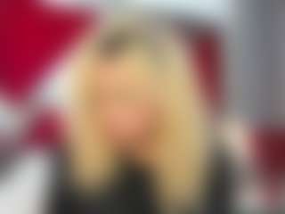 Live cam show with Curly Marshall - Lush Blonde Hair on Camsoda