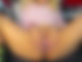 Curly Marshall's Live Sex Cam Show