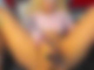 Curly Marshall's Live Sex Cam Show