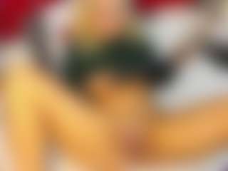 Curly Marshall's Live Sex Cam Show