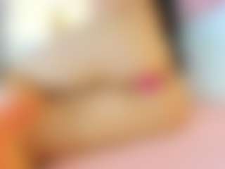 Live cam show with hanna-kane - Moaning on SmokeAndPoke
