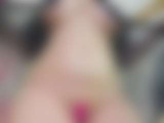 Live cam show with hanna-kane - Moaning on CamwithHer