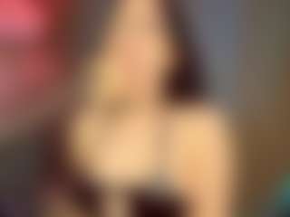 Juicy-Vikki's Live Sex Cam Show