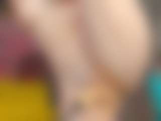 Live cam show with Juicy-Vikki - Fuck Machine on nudelive.tv