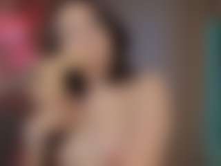 Juicy-Vikki's Live Sex Cam Show