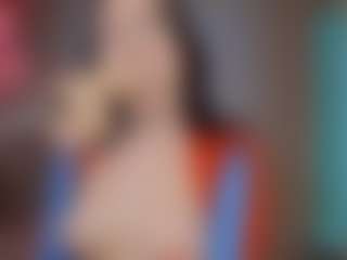 Juicy-Vikki's Live Sex Cam Show