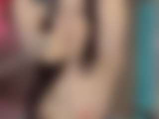 Juicy-Vikki's Live Sex Cam Show