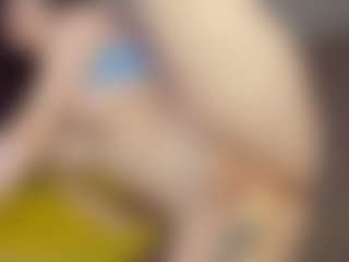 Juicy-Vikki's Live Sex Cam Show