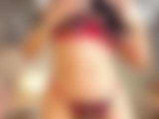 Live cam show with LeiaLeen - Fingering on Dolls Live