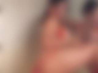 Live cam show with LeiaLeen - Public on TeamSkeetLive