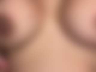 LeiaLeen's Live Sex Cam Show