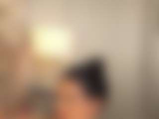 Live cam show with LeiaLeen - Big Tits on Gym Cam Girls