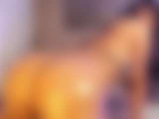 Live cam show with LeiaLeen - Athletic on Camsoda
