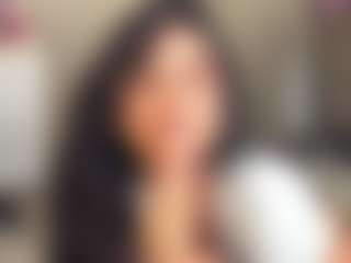 Live cam show with LeiaLeen1 - Blow on chickslive.net