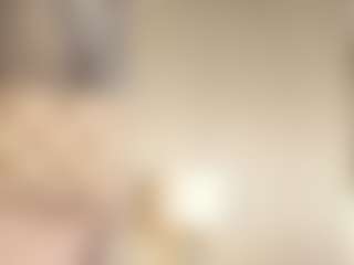 Live cam show with LeiaLeen1 - Facial on TottyGirls