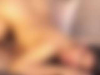 Live cam show with LeiaLeen1 - Full Nudity on ObeyMaria