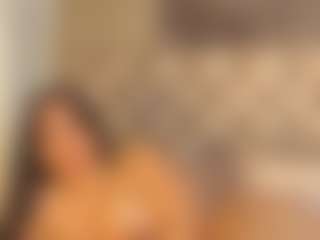 Live cam show with LeiaLeen1 - Foot Fetish on friskycurves.com