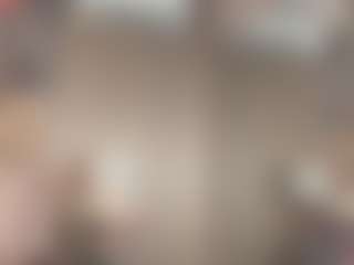Live cam show with LeiaLeen1 - Dirty Talk on Ass Tok