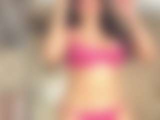 Live cam show with LeiaLeen1 - Flashing on Camsoda