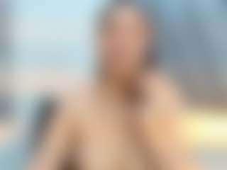 Live cam show with lily-meghan - Green Eyes on Fling VIP Chat