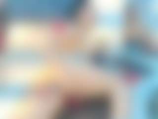 lily-meghan's Live Sex Cam Show