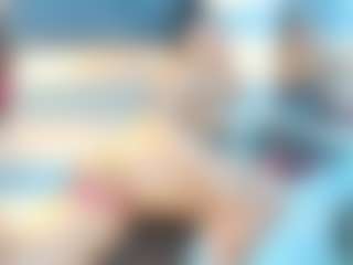 lily-meghan's Live Sex Cam Show