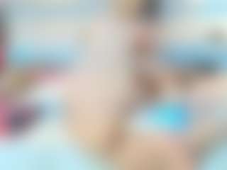 lily-meghan's Live Sex Cam Show