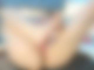 lily-meghan's Live Sex Cam Show