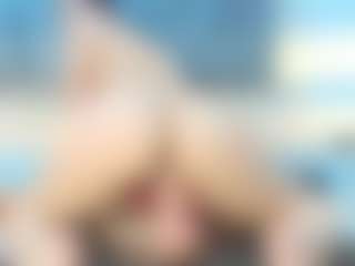 lily-meghan's Live Sex Cam Show