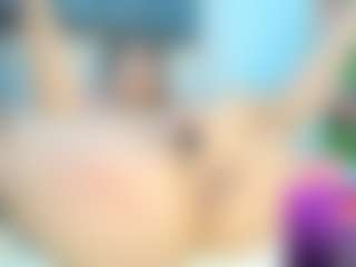 lily-meghan's Live Sex Cam Show
