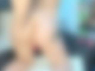 lily-meghan's Live Sex Cam Show