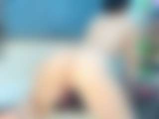 lily-meghan's Live Sex Cam Show